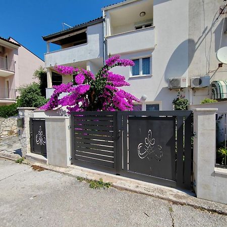 Studio City Garden Rovinj Bagian luar foto